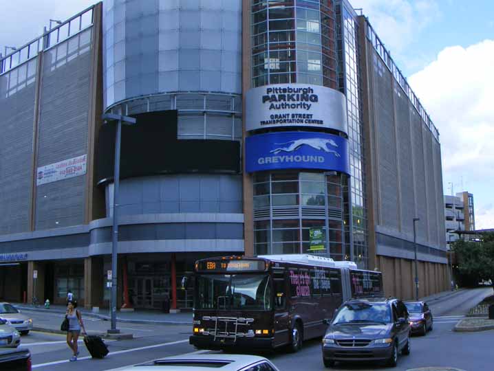 Port Authority Neoplan articulated AN460 3110